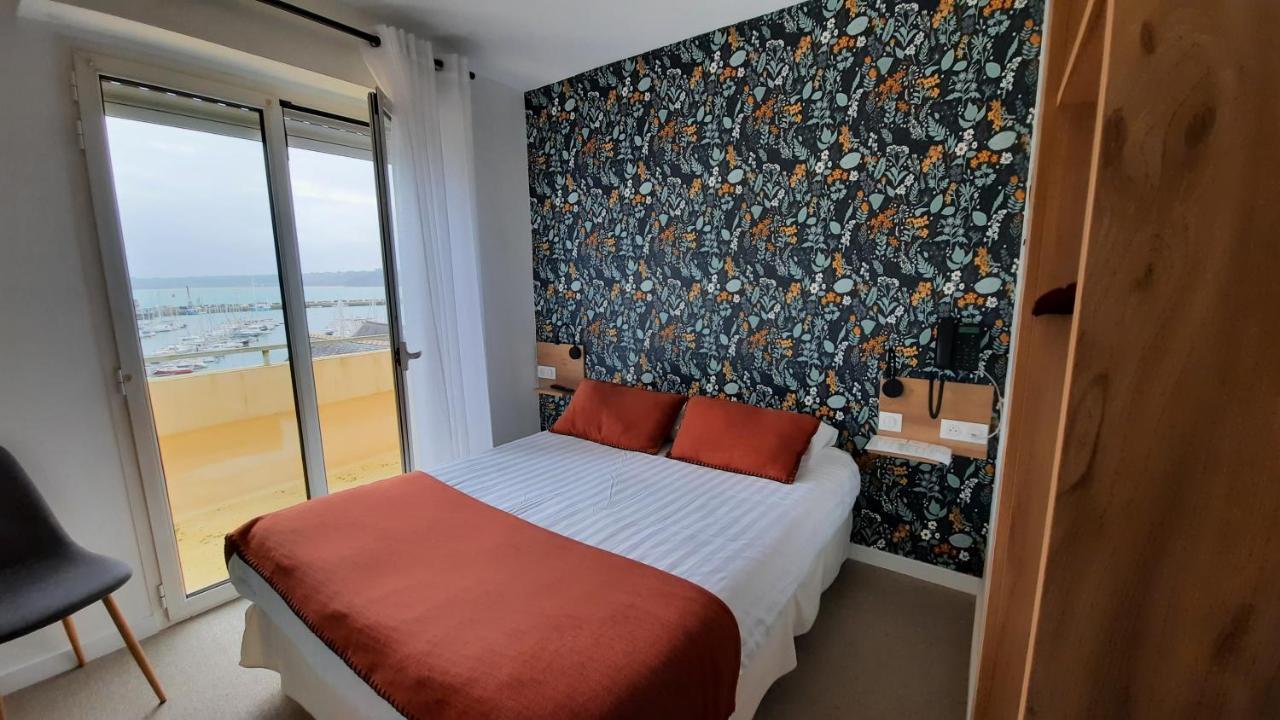 Au Bon Accueil Hotel Perros-Guirec Luaran gambar